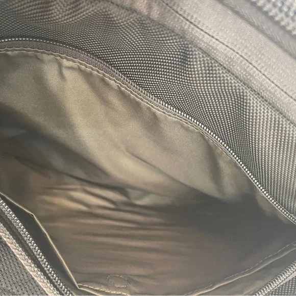 TUMI Linden 3-1 expandable briefcase bag - Picture 7 of 11